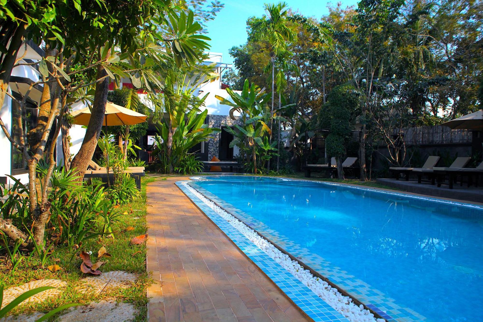 Hotel Prana 3*