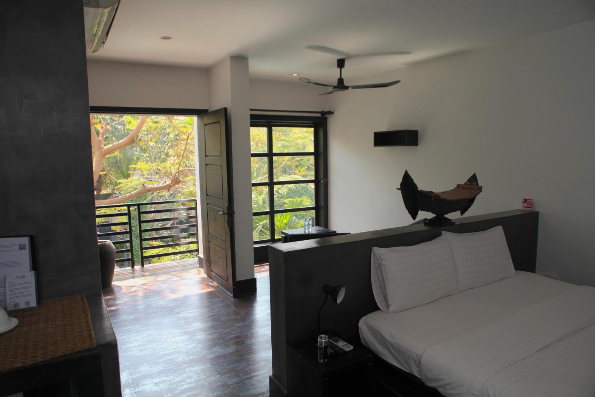 Prana Hotel 3*